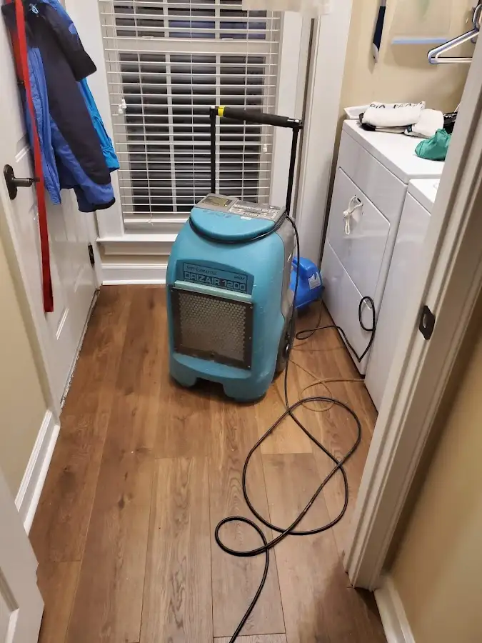 Commercial dehumidifier deployed for Crawl Space Restoration in Titusville